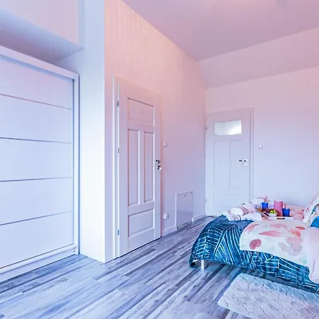 Santorini * Konarzyny (Koscierzyna)