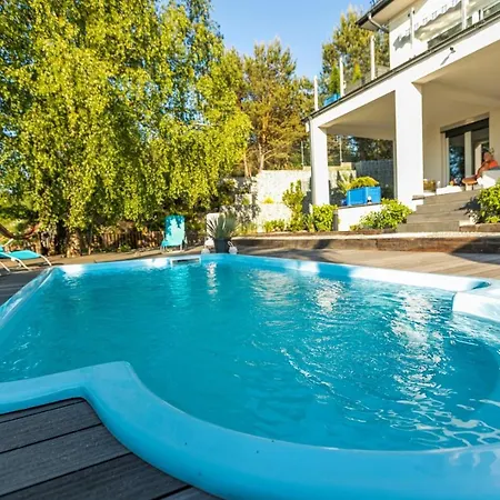 Vila Santorini Konarzyny (Koscierzyna)