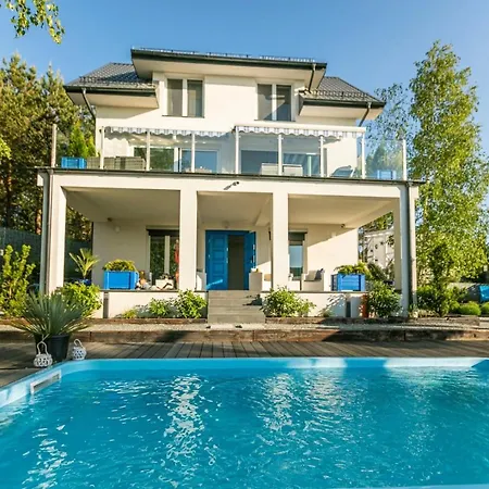 Vila Santorini Konarzyny (Koscierzyna)