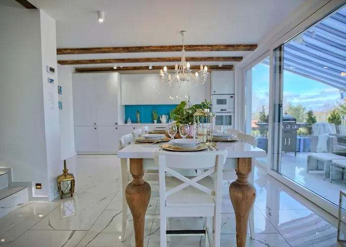 Santorini فيلة Konarzyny (Koscierzyna)